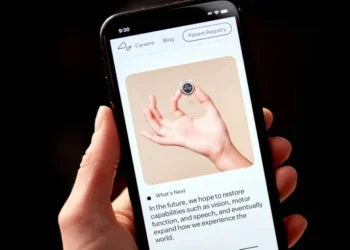 Neuralink recibe la autorización para probar su chip cerebral para mover brazos robóticos