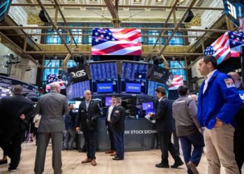 El dólar, las cripto y los futuros de Wall Street se disparan ante la victoria de Trump    