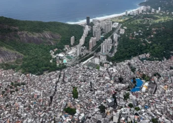 La población en las favelas de Brasil sube 43,4 % en doce años y llega a 16,3 millones