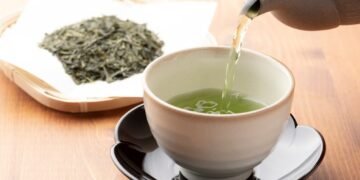 El cacao y el té verde reducen los efectos de los alimentos grasos que se comen por estrés