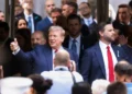Trump empieza a diseñar sus primeros decretos y su posible equipo en la Casa Blanca