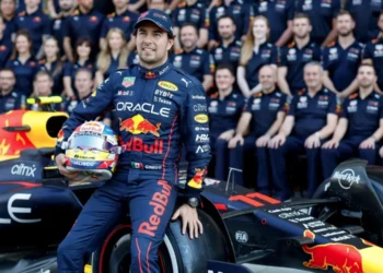 ¿Por qué Red Bull no eligió a Yuki Tsunoda para sustituir a Checo?