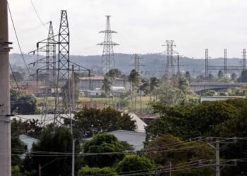 Cuba quedó nuevamente a oscuras tras el colapso de la red eléctrica nacional