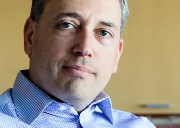 Trump nombrará a magnate «zar» de IA y criptomonedas