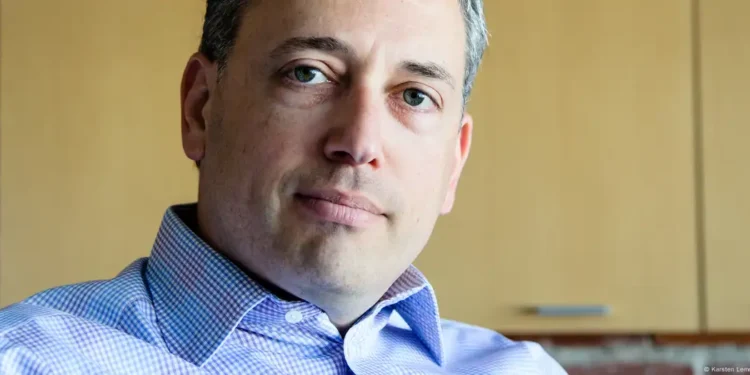 Trump nombrará a magnate «zar» de IA y criptomonedas