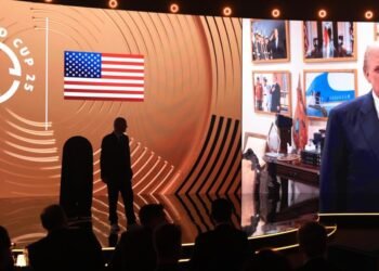 Trump llama “ganador” a Infantino y dice que tratará de asistir al Mundial de Clubes