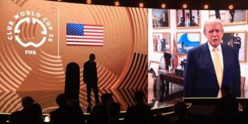 Trump llama “ganador” a Infantino y dice que tratará de asistir al Mundial de Clubes