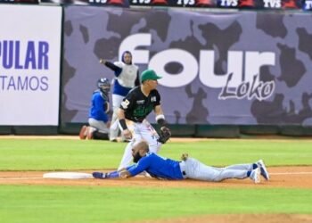 Estrellas vencen Licey y ganan la serie regular del beisbol de la RD