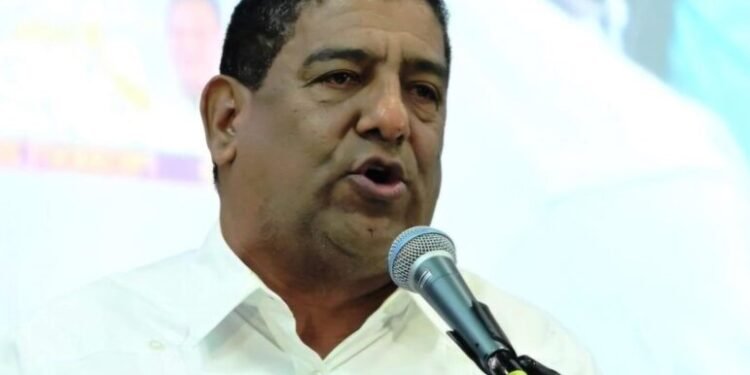 Productores agrícolas de Azua en Cuidados Intensivos