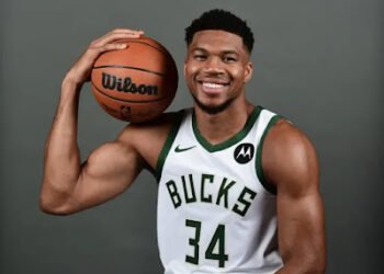 Antetokounmpo- “Si el dinero es lo que te motiva, no vas a llegar lejos»