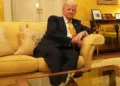 Trump propone a México y Canadá que paguen o se conviertan en estados de EE.UU.