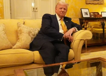 Trump propone a México y Canadá que paguen o se conviertan en estados de EE.UU.