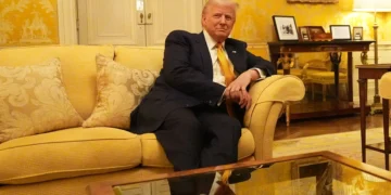 Trump propone a México y Canadá que paguen o se conviertan en estados de EE.UU.