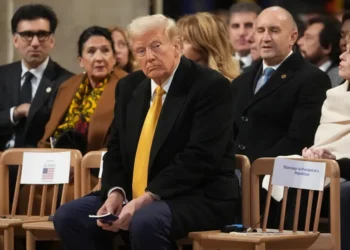 Donald Trump dice que Asad ha huido de Siria porque Putin ya no está interesando en “protegerlo”