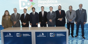 Fitur 2025: Banco Popular financia desarrollo turístico en Uvero Alto por US$71 millones