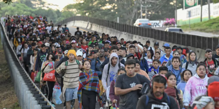 Trump amenaza a las autoridades locales que rechacen aplicar las órdenes migratorias