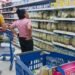 Precios de alimentos siguen elevados y comerciantes están afectados por bajas ventas