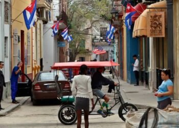 Donald Trump revoca la decisión de Biden de retirar a Cuba de la lista de países terroristas