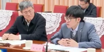 Quién es Liang Wenfeng, el discreto multimillonario chino que creó el revolucionario chatbot de IA DeepSeek