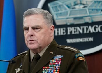 Administración de Trump retira la protección oficial al exjefe del Estado Mayor Conjunto, Mark Milley