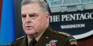 Administración de Trump retira la protección oficial al exjefe del Estado Mayor Conjunto, Mark Milley