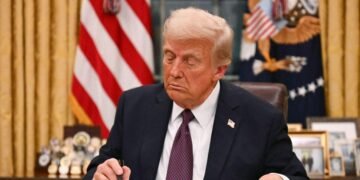 18 estados de EEUU demandan a Trump por intento de acabar con la ciudadanía por nacimiento