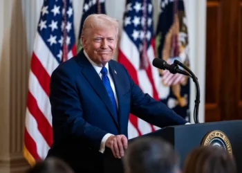 Trump ordena preparar 30.000 camas en Cuba para migrantes