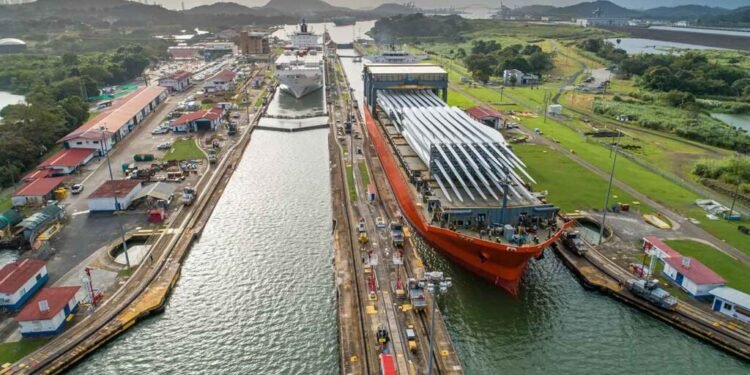 El presidente de Panamá, José Raúl Mulino, le responde a Trump: «El canal es y seguirá siendo de Panamá»