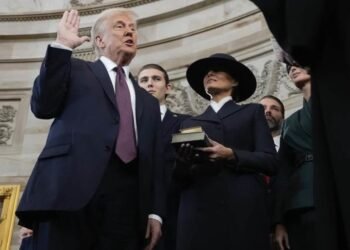 «Solo hay dos géneros, masculino y femenino», «Dios me salvó…»: las frases más polémicas del discurso de Trump