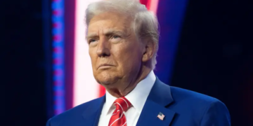 «La izquierda y el woke son absolutamente opuestos. El woke es tribal y la izquierda es universal… Es una diferencia enorme»