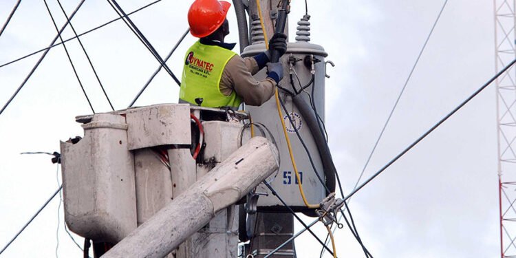 PLD: apagones financieros no solucionan el “punto crítico” del sistema eléctrico