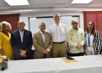 Luis Miguel De Camps visita la ADP: «Creemos y apostamos al diálogo»