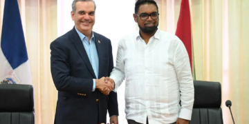 Abinader sobre refinería en Guyana: “Es una decisión que requiere planificación a largo plazo”