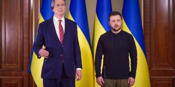 Ucrania necesitará siglos para devolver el dinero a EE.UU. si acepta el acuerdo sobre tierras raras