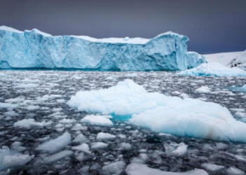 El deshielo de los glaciares intensifica la pérdida de agua dulce y aumenta el nivel del mar