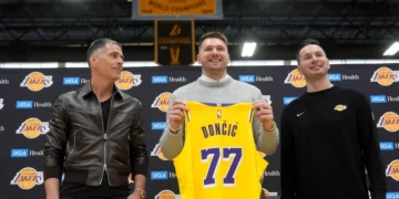 Luka Doncic es presentado con Los Lakers: «Para mí, esto es un nuevo comienzo»