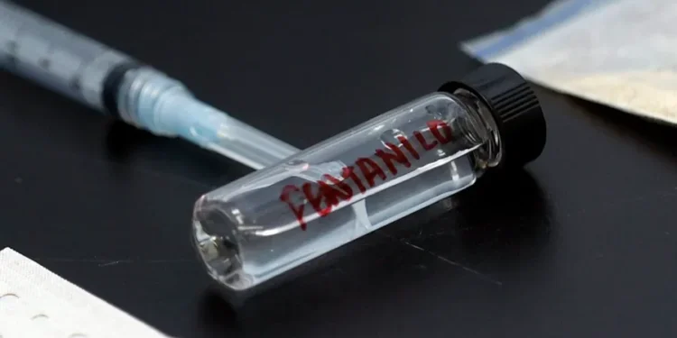 Embajada de China dice que «el problema del fentanilo es un problema de Estados Unidos»