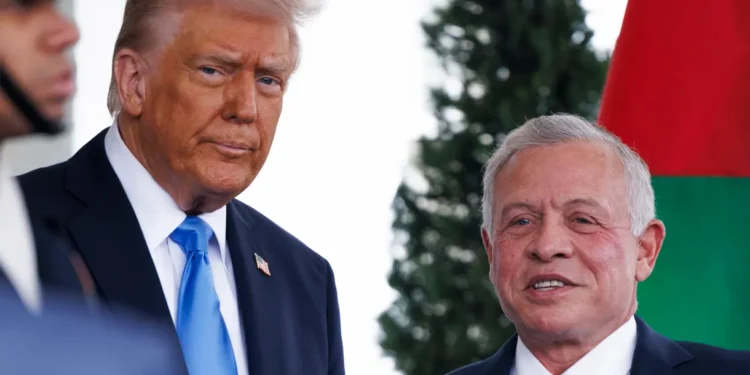 Jordania acogerá a 2 mil niños palestinos, dice el rey Abdalá II durante reunión con Trump