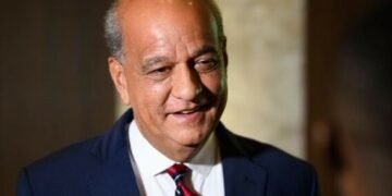 Suplidores eléctricos denuncian retrasos reiterados en los pagos de las EDE