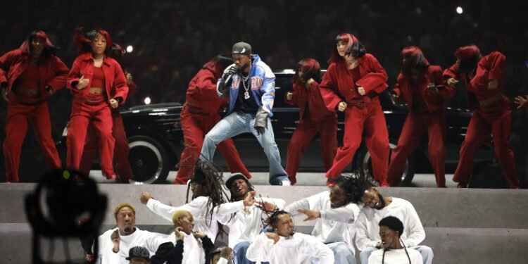 El medio tiempo de Kendrick Lamar supera el show de Michael Jackson y se convierten en el más visto