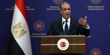 Egipto dice a EE.UU que los países árabes rechazan el plan para Gaza propuesto por Trump