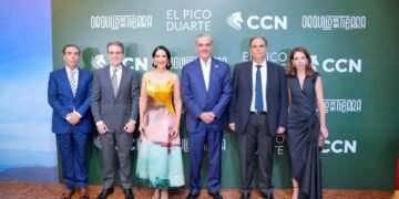 Grupo CCN presenta libro que es un homenaje al Pico Duarte