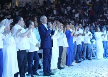 Abinader: El PRM la mejor forma para enfrentar desafíos futuros