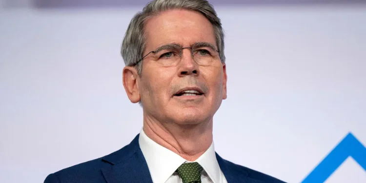 Secretario del Tesoro de EEUU presenta en Kiev una propuesta de acuerdo económico con EEUU