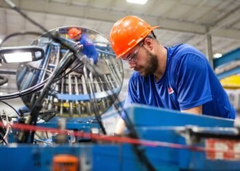 Costo de materias primas sigue afectando competitividad industrial, según la AIRD