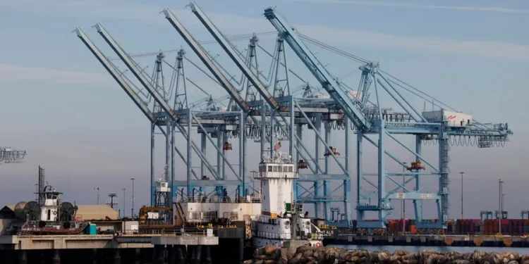 Pekín responde a los aranceles de Trump para negociar desde una posición de fuerza