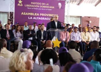 Danilo ve difícil y complicada la situación de la República Dominicana