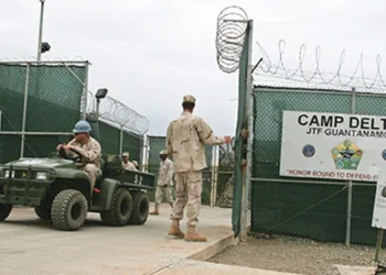 Cuba exige a Estados Unidos la devolución zona Guantánamo
