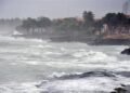 Advierten por oleaje peligroso en costas dominicanas; se prevé continúen las lluvias y las temperaturas agradables.