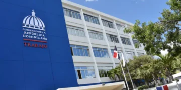 Aprueban aumento de 20 % en dos partidas al salario mínimo no sectorizado